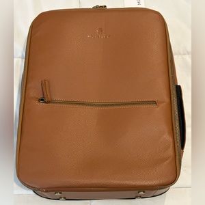 Montley vegan backpack NWT camel color